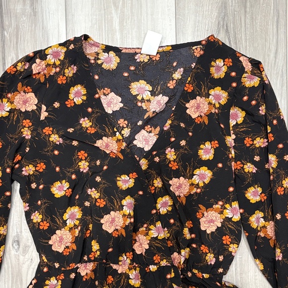 Abound Black Floral Long Sleeve Dress - Picture 4 of 4